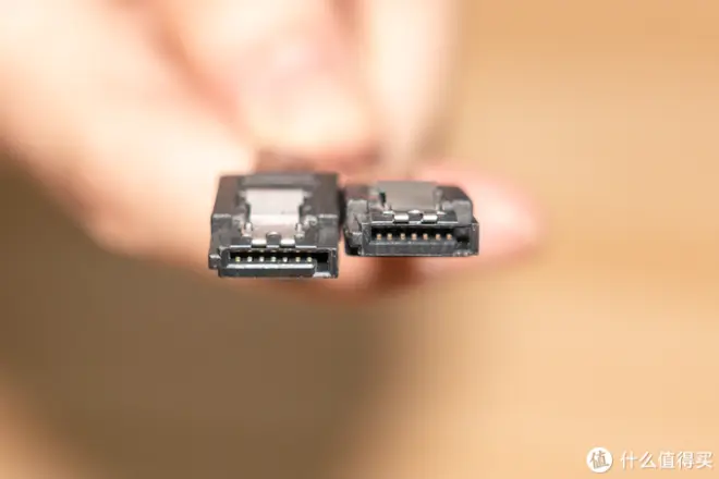 喜裝機(jī)，迎開學(xué)。電腦配好了，該如何用正確的姿勢來裝機(jī)，老司機(jī)帶你來裝機(jī)啦！組裝篇