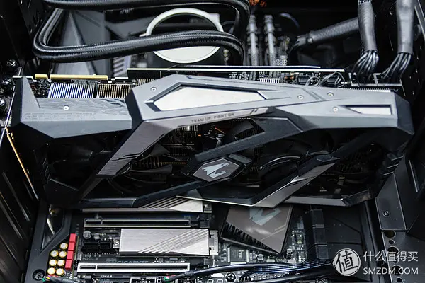 電源前置，垂直風(fēng)道：酷冷至尊 MasterCase SL600M 裝機(jī)一覽